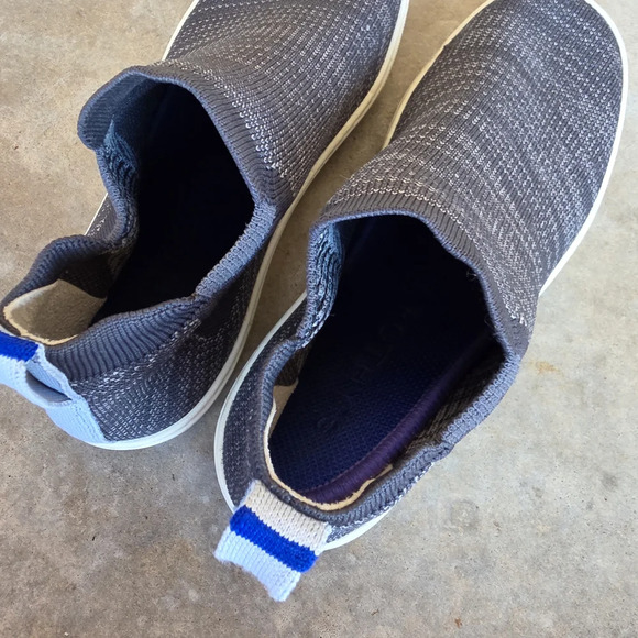 ROTHY'S The Chelsea Boot Women's
 Size: 7
 Casual High Top Sneaker Gray - Picture 3 of 10